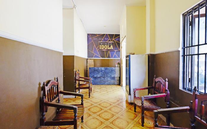 OYO 75592 Blue Tel Residence