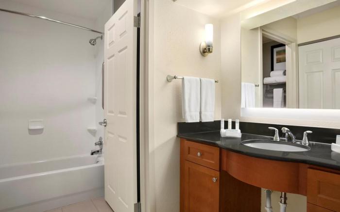 Homewood Suites by Hilton Dallas – Park Central Hotel