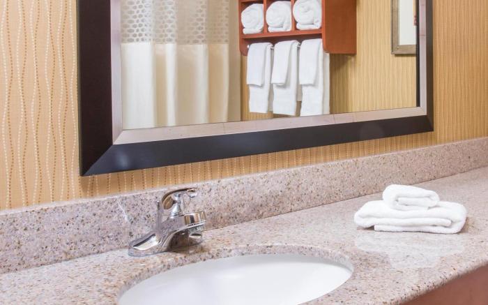 Hampton Inn Wichita-East Hotel