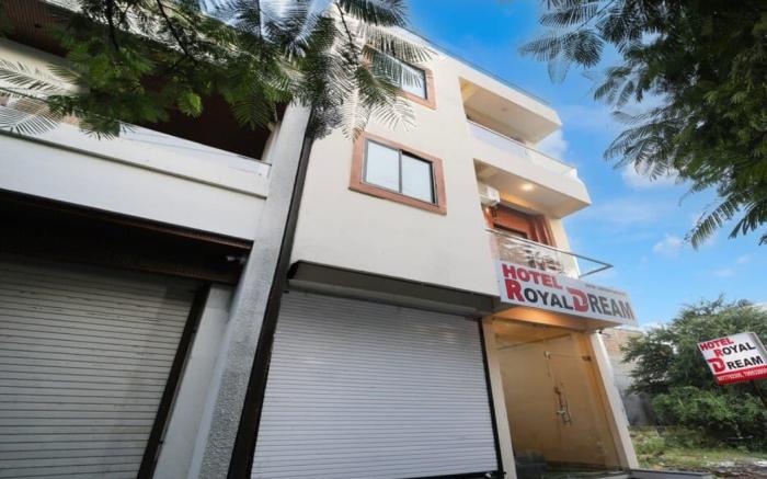 Wishotel Xpress Hotel Royal Dream