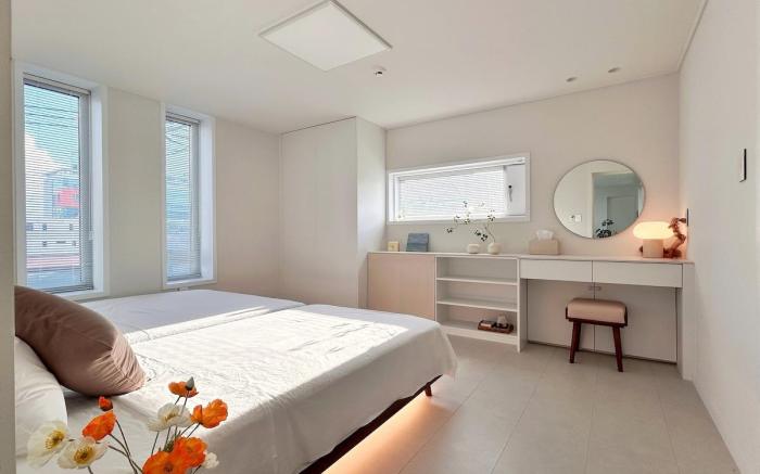 Private Rooftop Terrace · Sunset View · Elevator