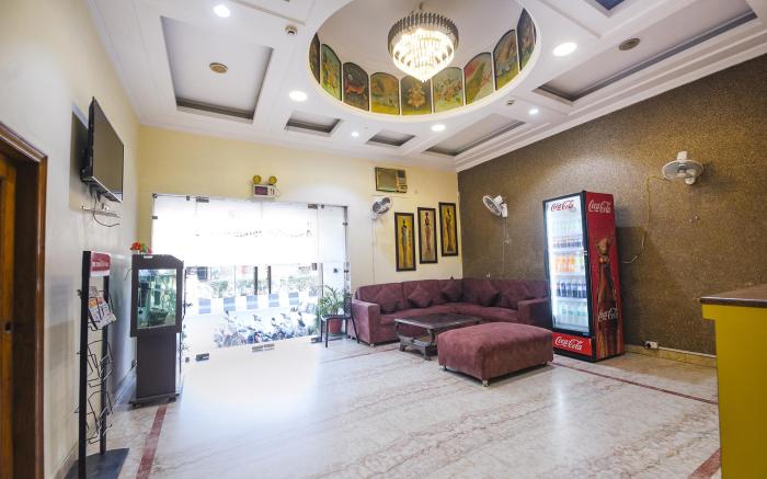 FabHotel Ashoka International