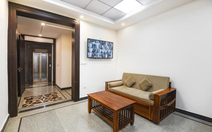 FabHotel Sai Village