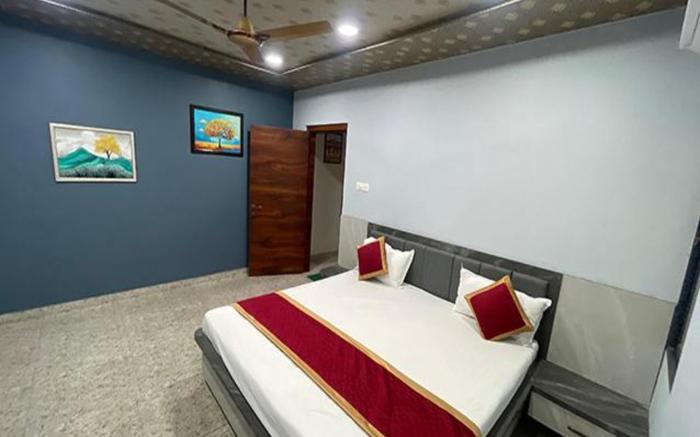 FabHotel Shivkashi Inn - Dasaswamedh Ghat