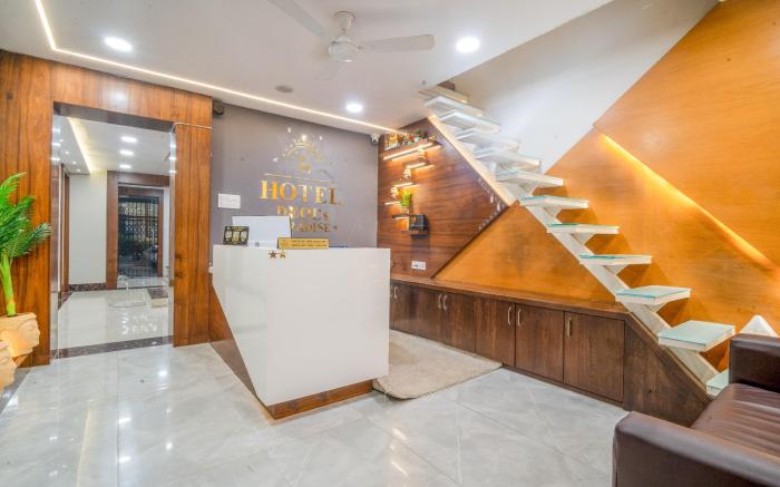 Hotel Deol's Paradise