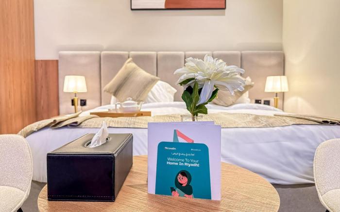 Smart Access Studio in Al Narjis - 65 TV