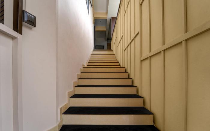 Super Hotel O Engineering College Sreekaryam Formerly B S Plaza