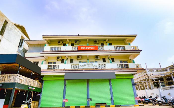 FabHotel Benz Destination