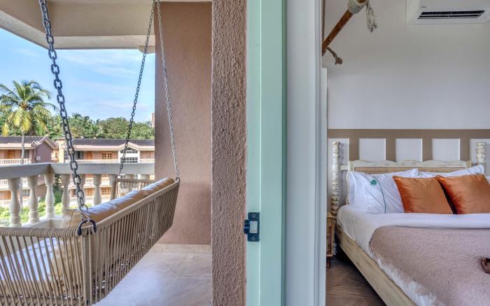 tisyastays | Marbella 2BHK at Regal Park w/ Pool