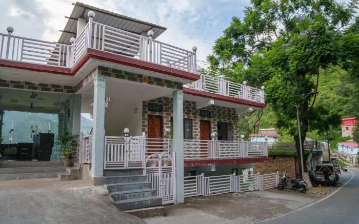 Tattva Hotel Ukhimath Uttarakhand