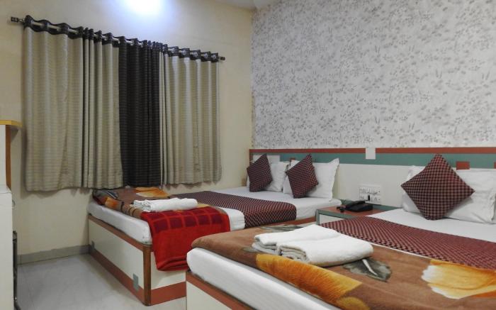 Lumora Inn Supreme Hotel