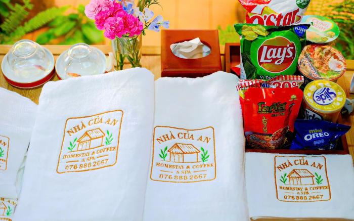 Nhà Của An Homestay, Coffee & Spa Long Xuyên