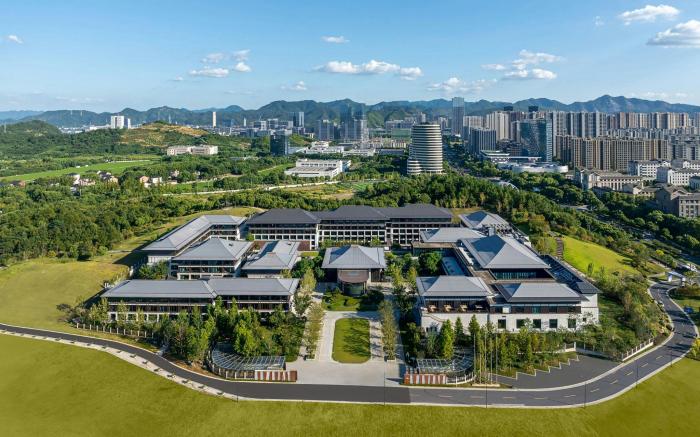 Renaissance Hangzhou Lin'an Hotel