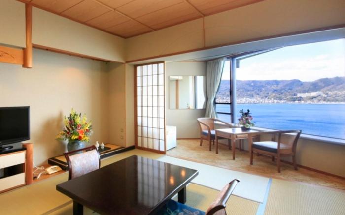 Ito Onsen Hotel Sun Hatoya