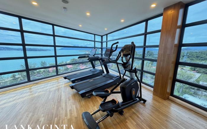 Lavanya Sea View Apartment + Resort Access