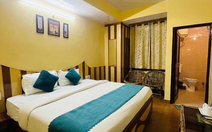 Harmony Sentiments Shimla (The Mall Road)