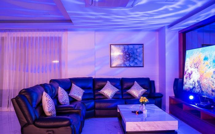 Villa in Pattaya 6 Bedroom (Best Fun Pool Villa)