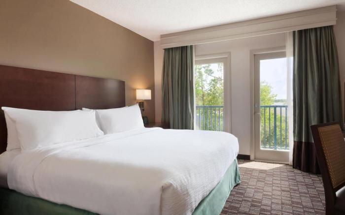 Embassy Suites by Hilton Jacksonville Baymeadows