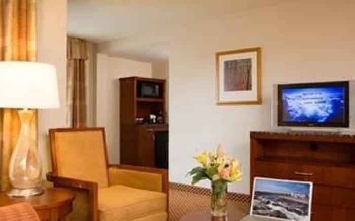 Hilton Garden Inn Auburn Riverwatch