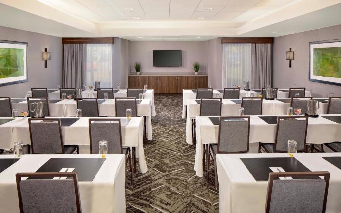 Embassy Suites by Hilton Boston Marlborough