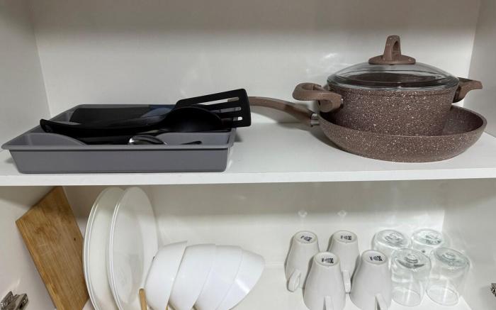 Red Residences • Cozy Condo in Makati • Near NAIA