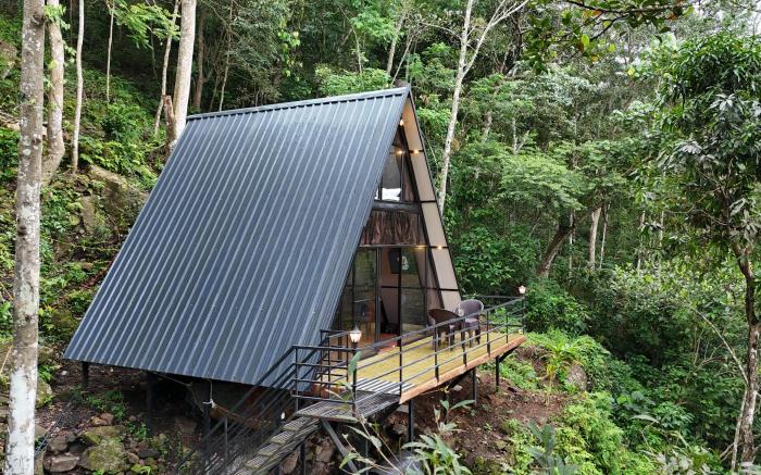 Monkeys Paw Resort Munnar