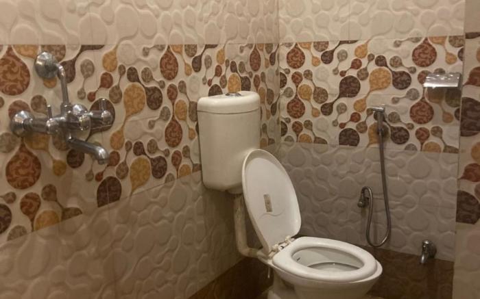 Goroomgo Shiva Inn Varanasi