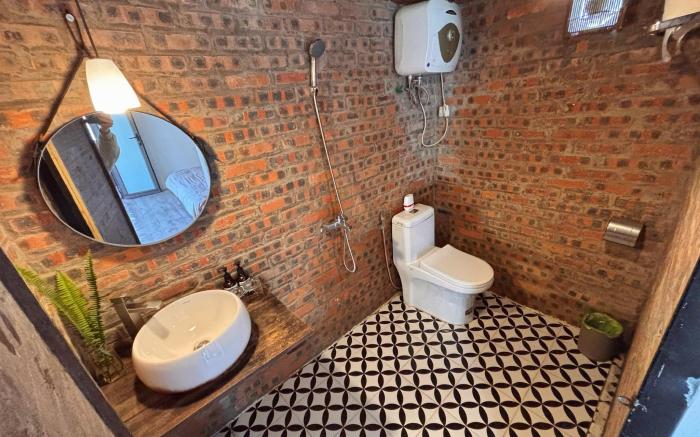 Whisper Stay I The Garden Home