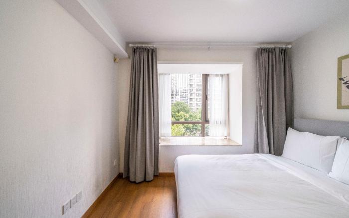 Tyms Deluxe 3BR 2BA APT Hongqiao Bella Vita