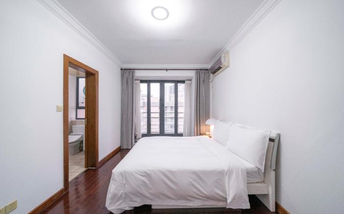 Tyms Cozy 1BR APT Gubei Carnival Court