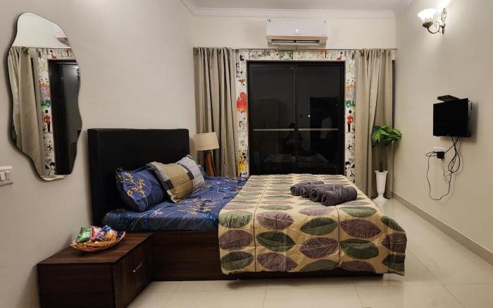 Weekend Getaway's - Golden Sparrow