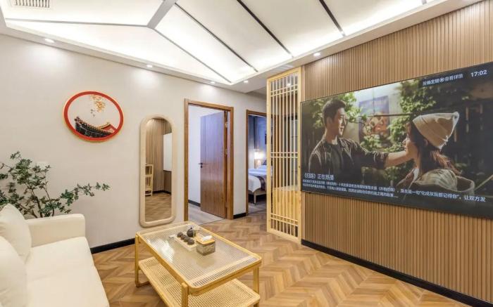 Sunshine Inn-1.8km to Bell Tower, 10min to metro