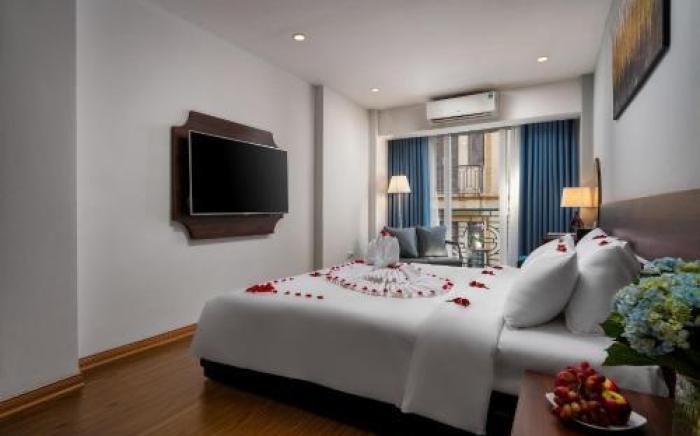 Astoria Hotel - St Joseph Cathedral Hanoi