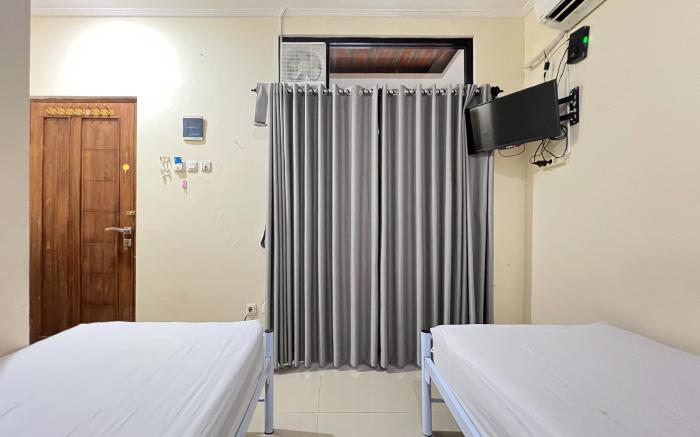 Huiz de Rico Guesthouse Syariah near Ambarrukmo Area