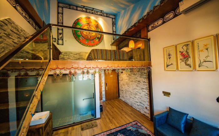 26Life Ethnic Inn (Sunac Dianchi Houhai Branch)