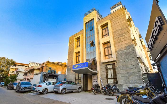 FabHotel Jaipur Casa