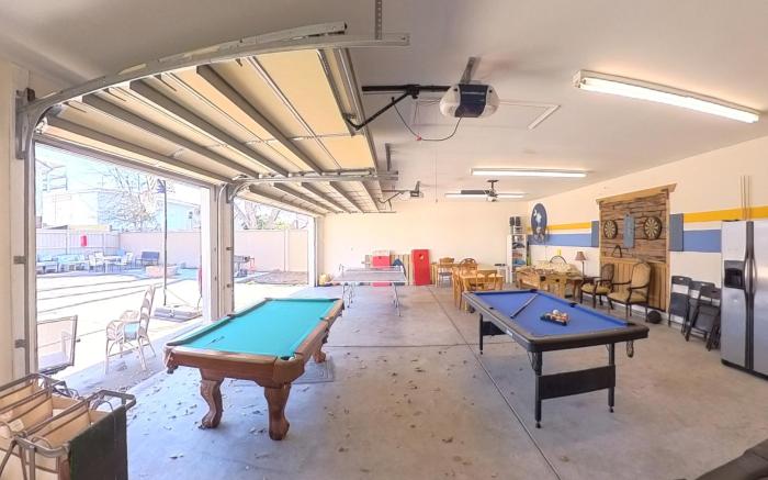 4 Bedrm Private Pool/Yard/GameGarage/RooftopDeck