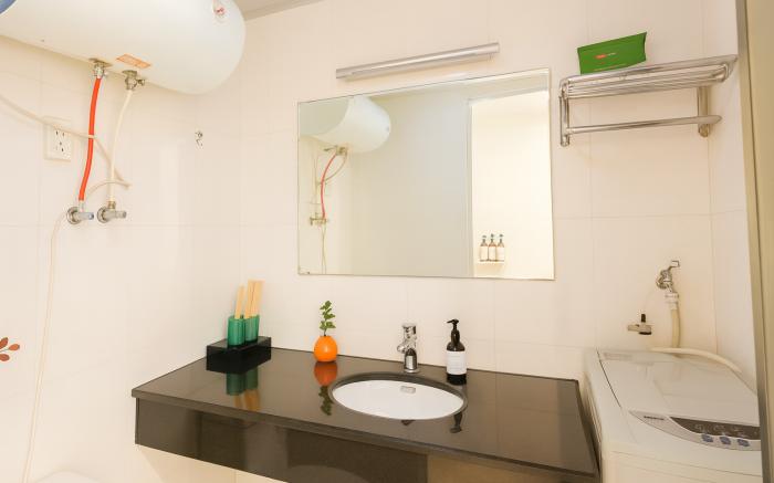Nook Select · 500m to Fenghuangchi Metro Station