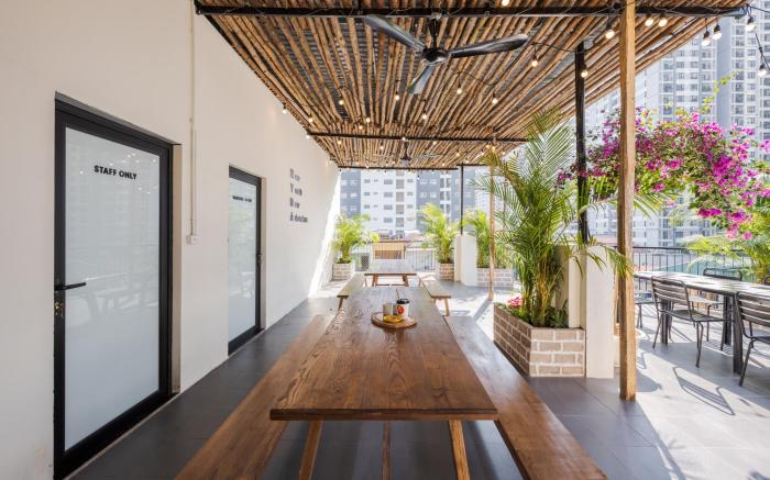 ATHLETIC GOLD VILLA-URBAN HANOI-STAFF 24/7