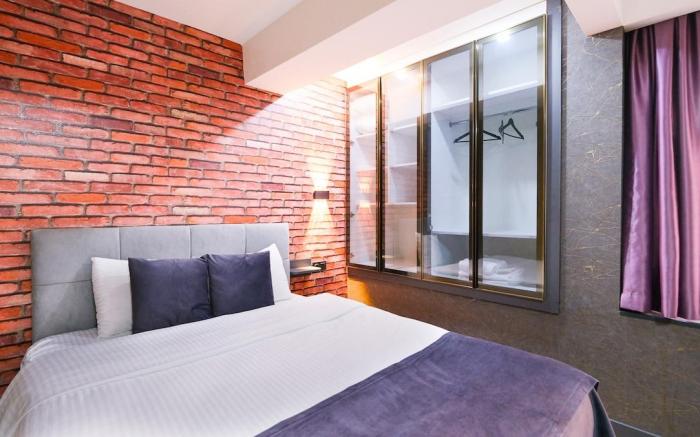 Sleek & Sunny Studio in Maltepe