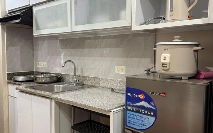 Sweet Stay at Acacia Gray