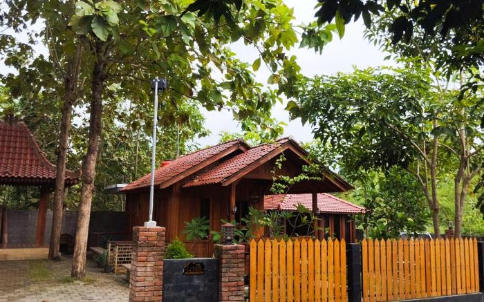 Omah Kayuku Homestay Jogja