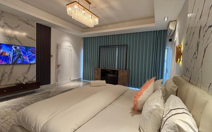 Sujimoto Residences — Macdonald 2 Bedrooms