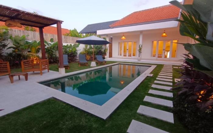 NEW 3BDR Villa - 3 Min Echo Beach