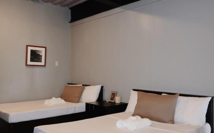 Studio 2 at Roccia. Spacious, Surfing area 4pax