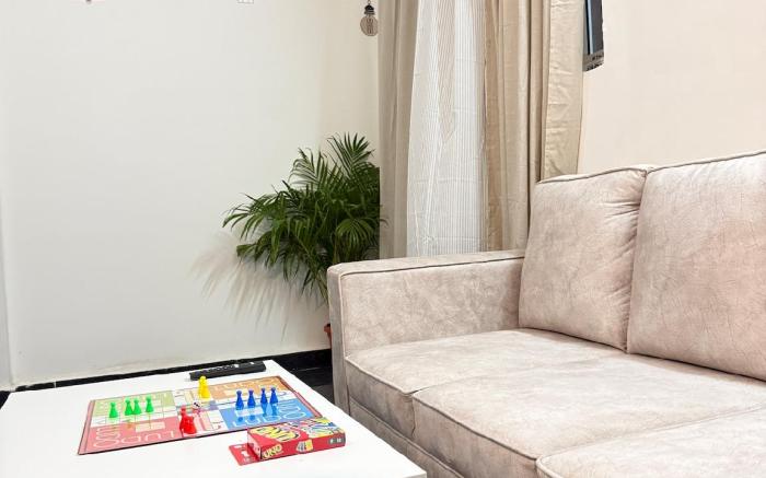 Corner House for parties , couples , family 1BHK