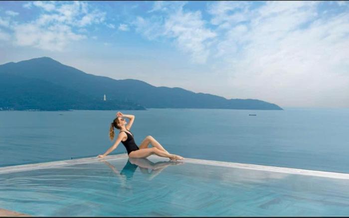 Ocean View Studio APT (10 FL)