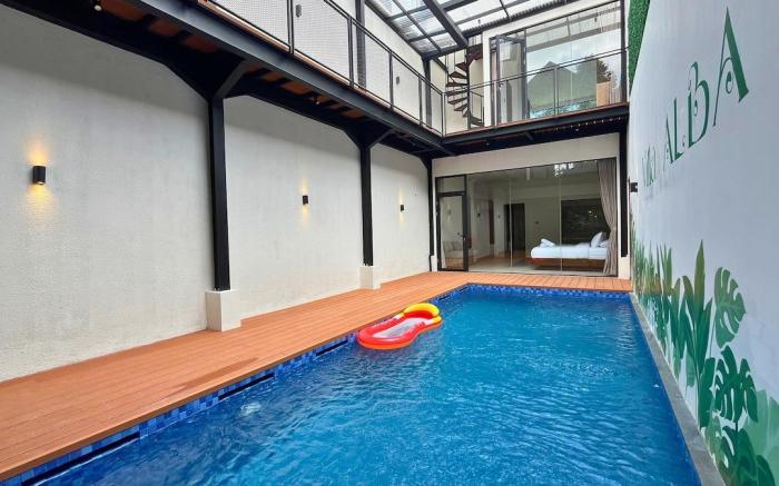 Villa Alba Uno | Heated Pool Lembang Bandung