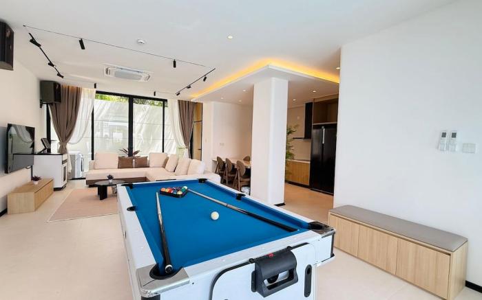 Gorgeous-Viila 4 Bedroom 5 Bathroom & Rooftop*8*