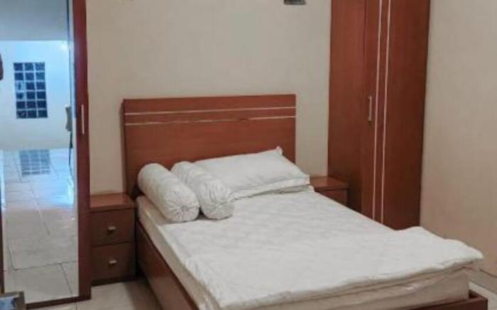 House of Felix - Surabaya Guest House